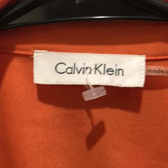 Calvin Klein sleeveless blouse size large - Picture 2 of 3